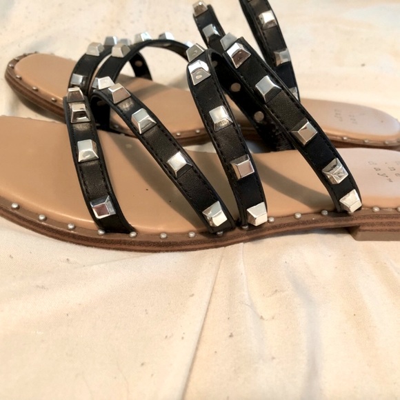 Black studded sandals - Picture 2 of 2